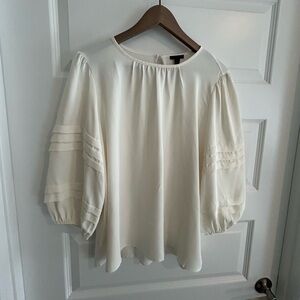 Ann Taylor 3/4 Sleeve Blouse Cream Size M